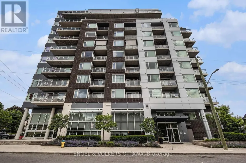 7 Marquette Avenue Ottawa ON K1L 8A7