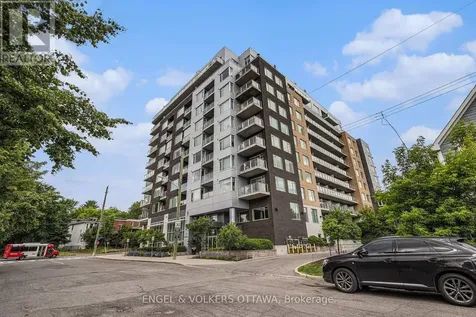 7 Marquette Avenue Ottawa ON K1L 8A7