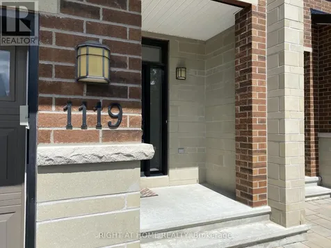 1119 Tischart Crescent Ottawa ON K2T 0G4