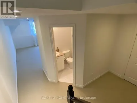 1119 Tischart Crescent Ottawa ON K2T 0G4