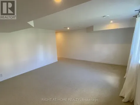 1119 Tischart Crescent Ottawa ON K2T 0G4