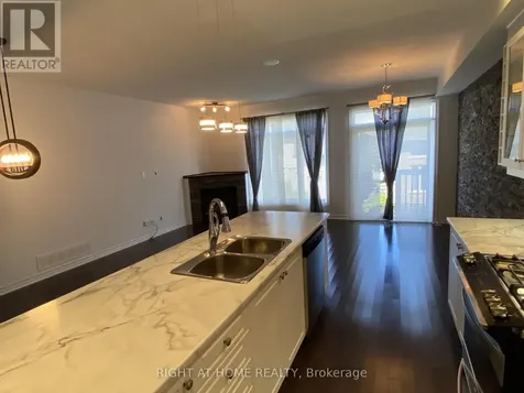 1119 Tischart Crescent Ottawa ON K2T 0G4