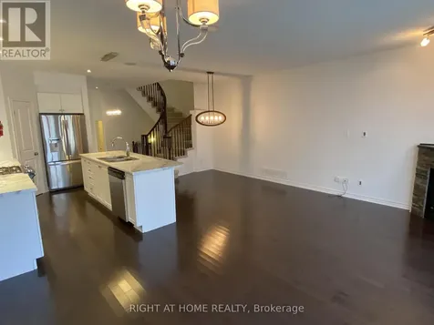 1119 Tischart Crescent Ottawa ON K2T 0G4