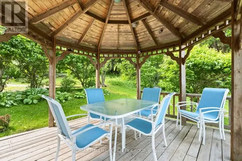 118 Hall Shore Road Lanark Highlands ON K0G 1M0