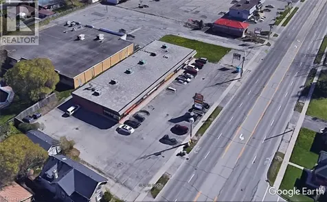 750 Colborne Street East Brantford ON N3S 3S1