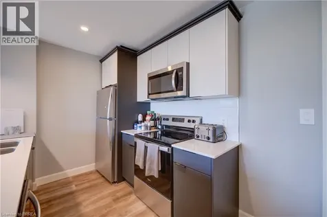 34 Norman Street Brantford ON N3R 2Y1