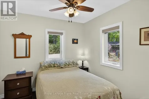 944 Birchcliff Drive Douro-dummer ON K0L 2H0