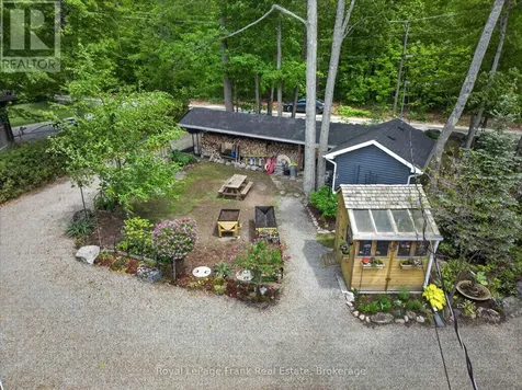 944 Birchcliff Drive Douro-dummer ON K0L 2H0