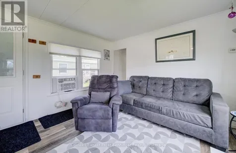 33 Dove Road Brockton ON N0G 2V0