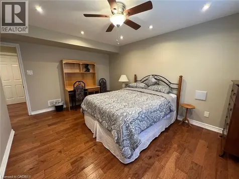 2287 Duncaster Drive Burlington ON L7P 4P3