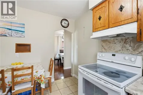 133 Beland Avenue South Hamilton ON L8K 3T5