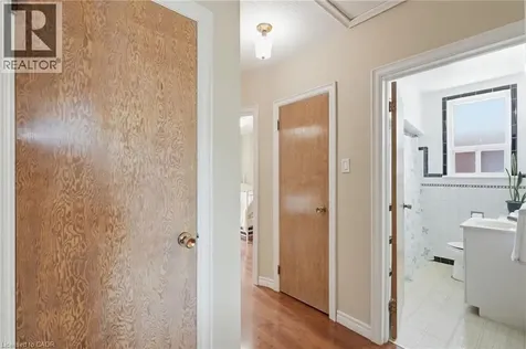 133 Beland Avenue South Hamilton ON L8K 3T5