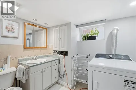 133 Beland Avenue South Hamilton ON L8K 3T5