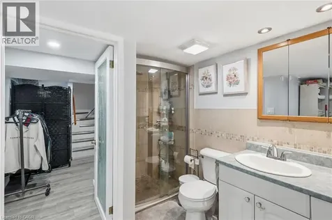 133 Beland Avenue South Hamilton ON L8K 3T5