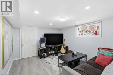 133 Beland Avenue South Hamilton ON L8K 3T5