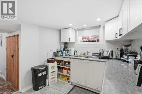 133 Beland Avenue South Hamilton ON L8K 3T5