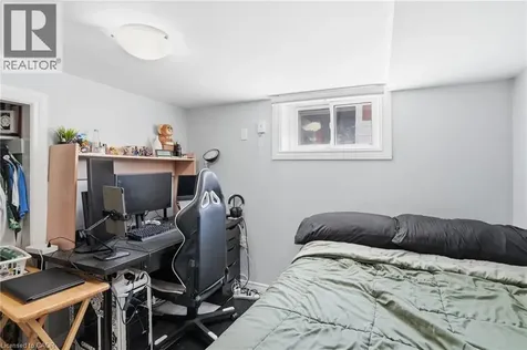 133 Beland Avenue South Hamilton ON L8K 3T5