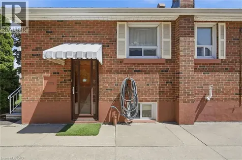 133 Beland Avenue South Hamilton ON L8K 3T5