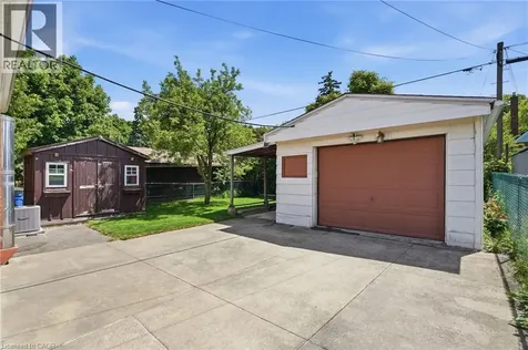 133 Beland Avenue South Hamilton ON L8K 3T5