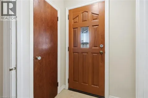 133 Beland Avenue South Hamilton ON L8K 3T5
