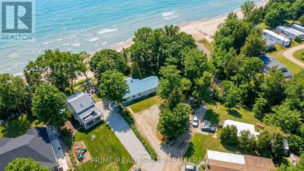 71367 Branch Road North Lambton Shores ON N0M 1N0