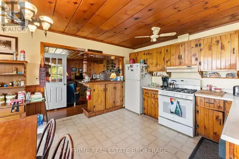 71367 Branch Road North Lambton Shores ON N0M 1N0