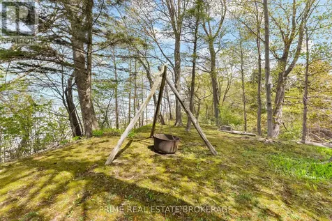 71367 Branch Road North Lambton Shores ON N0M 1N0