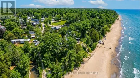 71367 Branch Road North Lambton Shores ON N0M 1N0