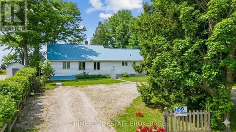 71367 Branch Road North Lambton Shores ON N0M 1N0