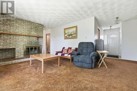 6568 Old Richmond Road Ottawa ON K0A 2Z0