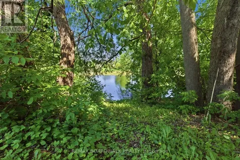 6568 Old Richmond Road Ottawa ON K0A 2Z0
