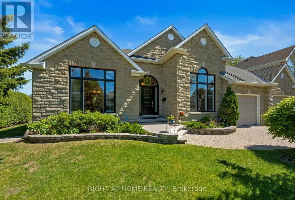 85 Brightside Avenue Ottawa ON K2S 1K2