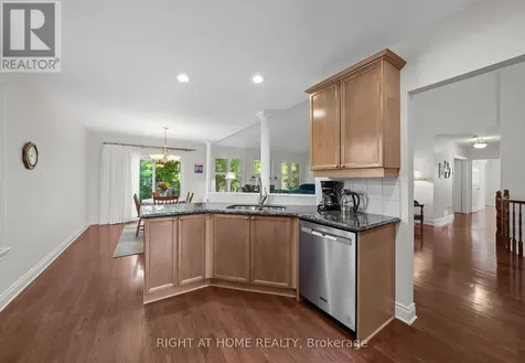 85 Brightside Avenue Ottawa ON K2S 1K2