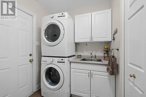 85 Brightside Avenue Ottawa ON K2S 1K2