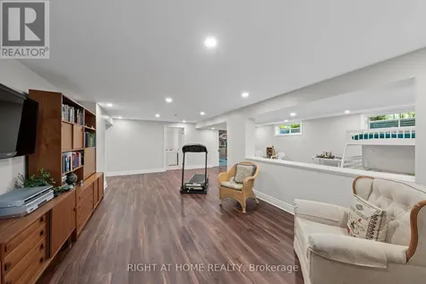 85 Brightside Avenue Ottawa ON K2S 1K2