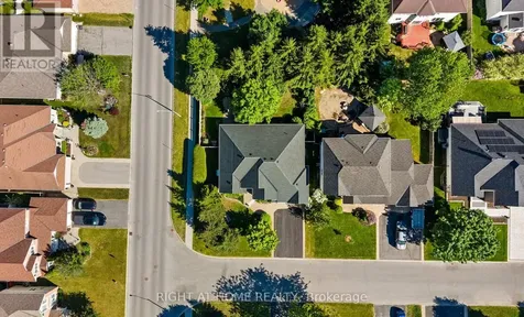 85 Brightside Avenue Ottawa ON K2S 1K2
