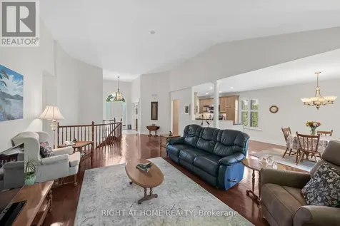 85 Brightside Avenue Ottawa ON K2S 1K2