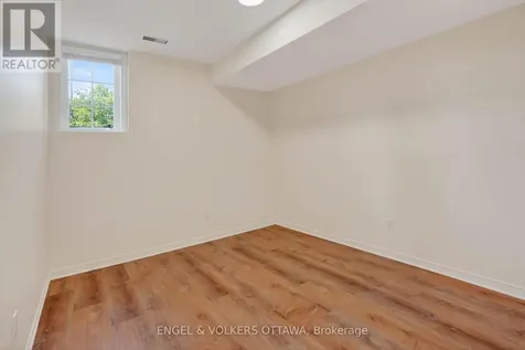 70 Edenvale Drive Ottawa ON K2K 3N7