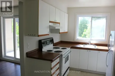 260 Brittany Drive Ottawa ON K1K 4M2