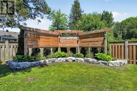 71 Hickory Street South Stormont ON K0C 1M0