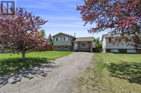 11 Manchester Street Sudbury ON P3A 5H4