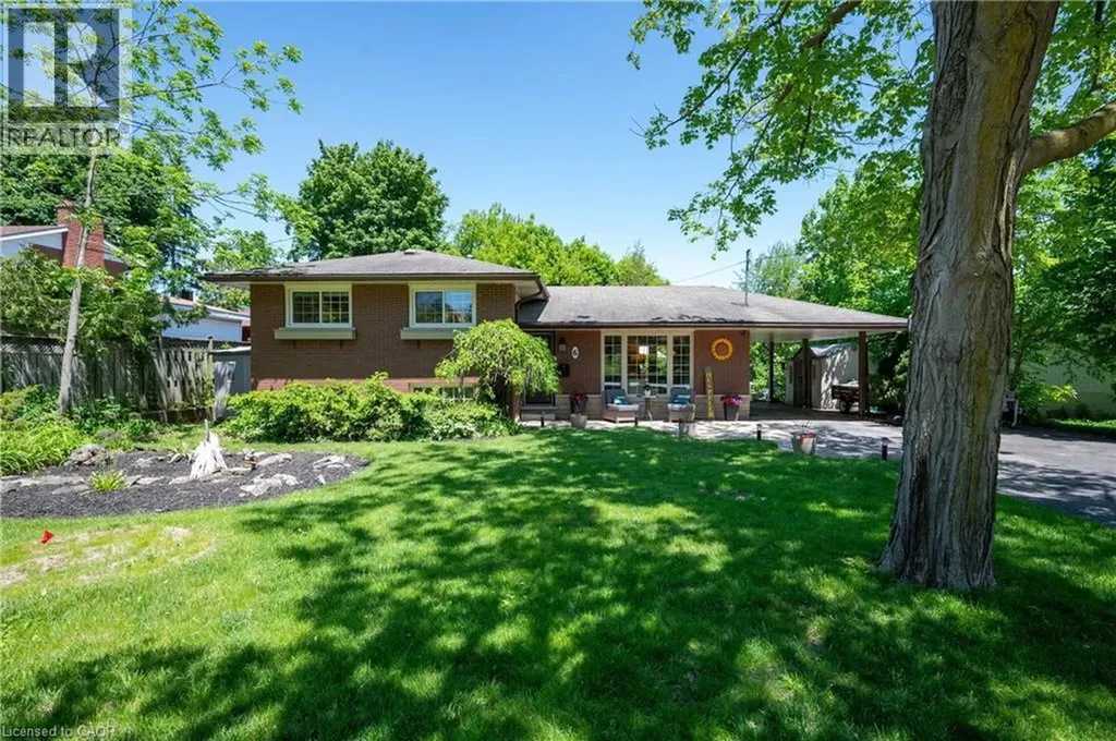 6 Gerrard Avenue Cambridge ON N3C 2R6