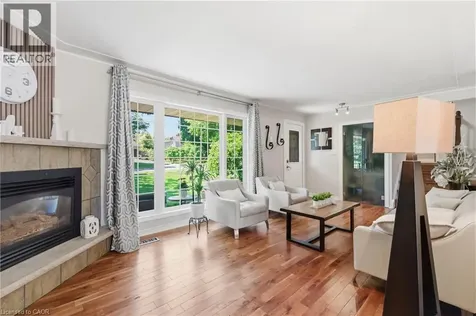 6 Gerrard Avenue Cambridge ON N3C 2R6