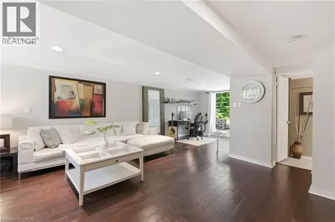 6 Gerrard Avenue Cambridge ON N3C 2R6