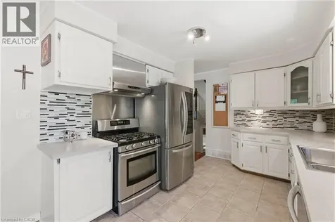 6 Gerrard Avenue Cambridge ON N3C 2R6