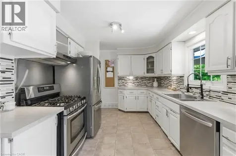 6 Gerrard Avenue Cambridge ON N3C 2R6