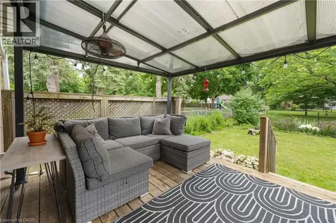 1063 Maplehurst Avenue Burlington ON L7T 3G3