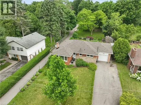 1063 Maplehurst Avenue Burlington ON L7T 3G3