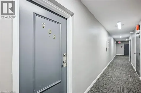 893 Concession Street Hamilton ON L8V 1E7