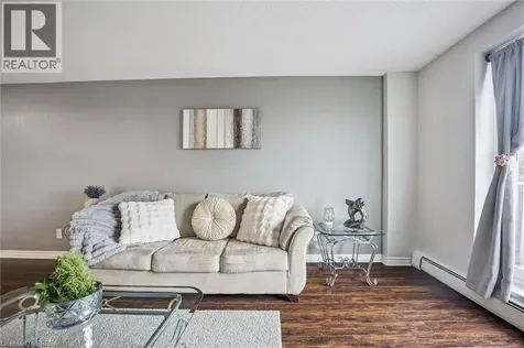 893 Concession Street Hamilton ON L8V 1E7